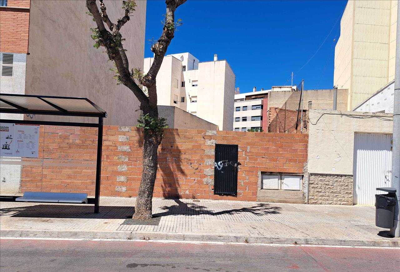 Terreno Urbano en venta en Almazora, Castellón