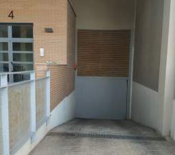 Local Comercial en venta  en Calle Lrida Santa Pola Alicante