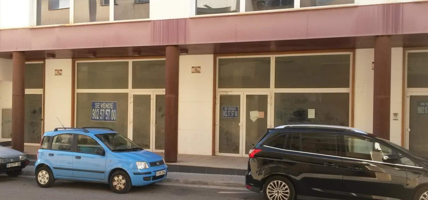 Local Comercial en venta  en Calle Vega Baixa Ondara Alicante