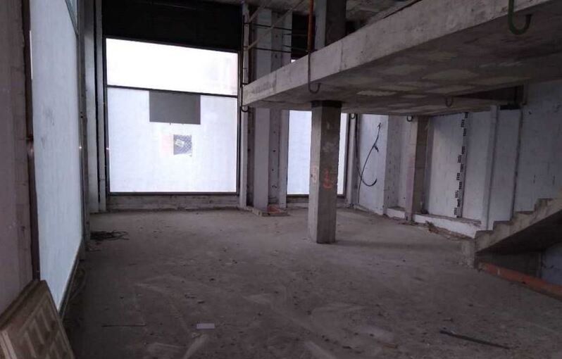 Se oferta local comercial por 133.770 de 244m en calle l u i el dos Tavernes de la Valldigna