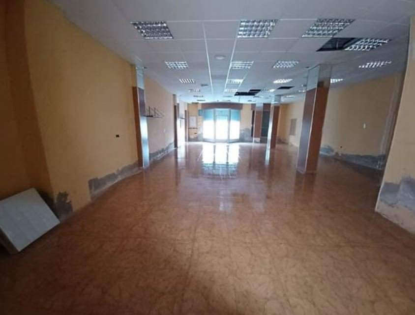 Local en venta en Águilas, Murcia