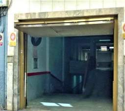 Garaje en venta en Calle Goya Novelda Alicante