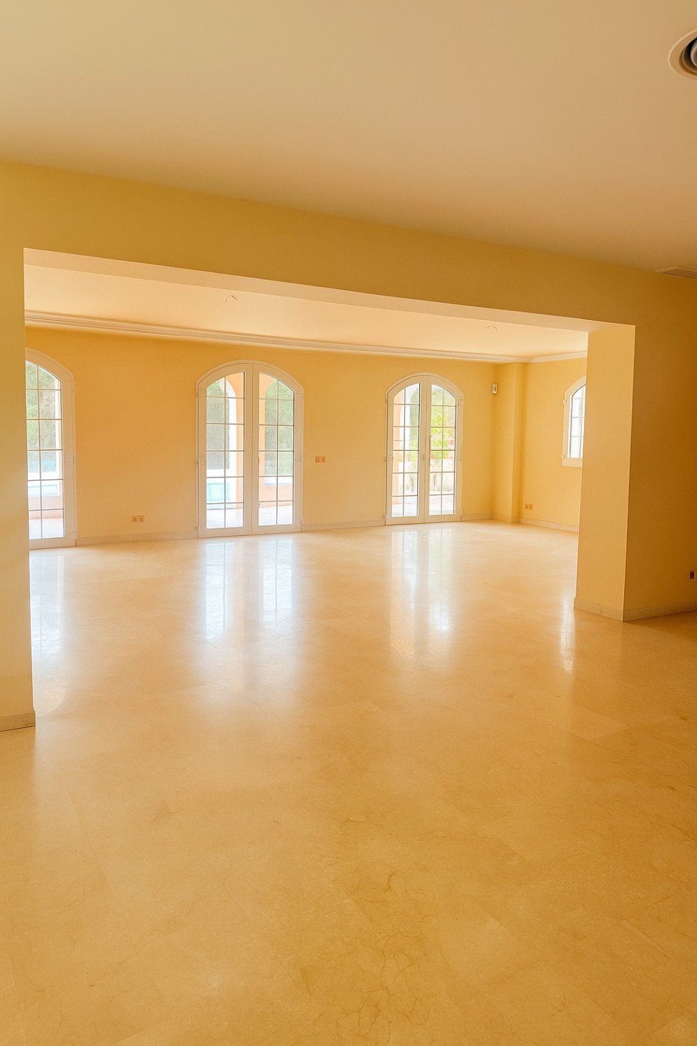 Chalet en venta en Los Monasterios, Valencia