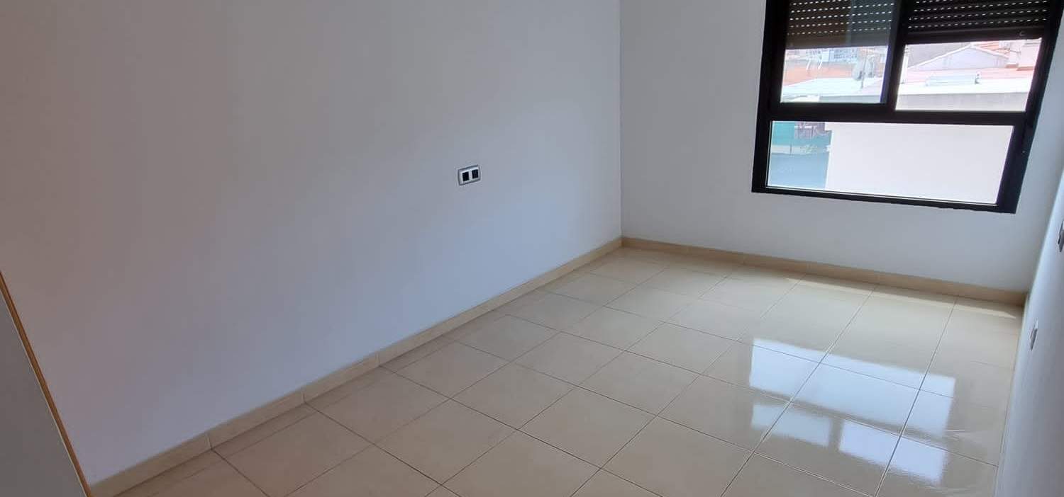 Piso en C Enric Valor,  Almazora Castellón