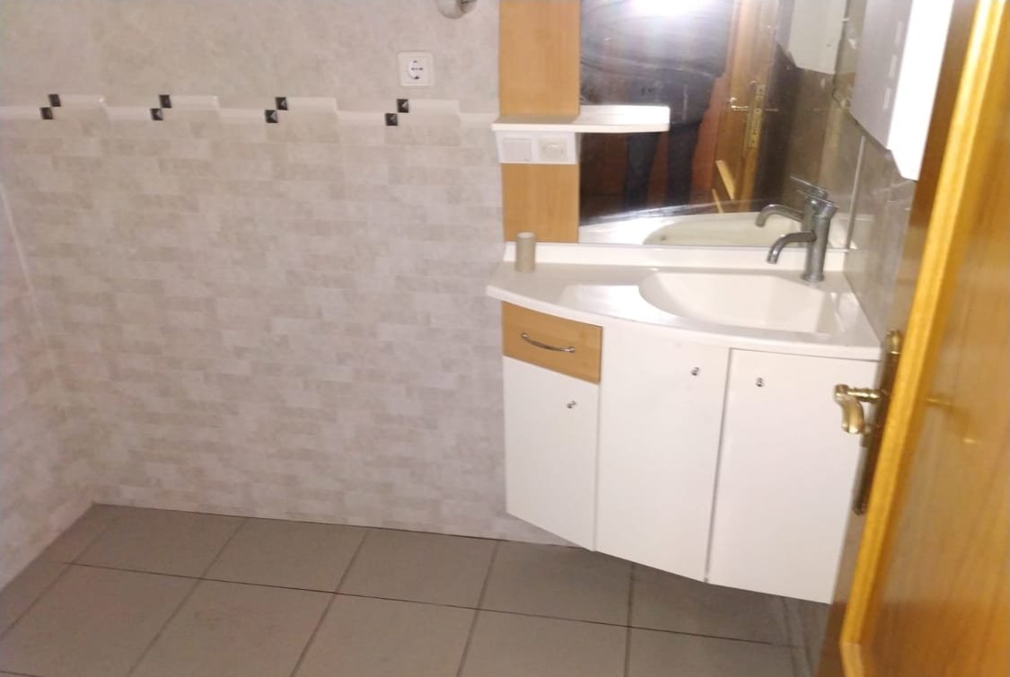 Local en venta en Sagunto, Valencia