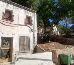 Casa Adosada en venta en Tabernes De La Valldigna, Valencia