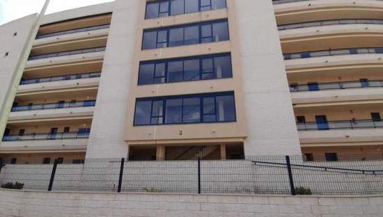 Se oferta garaje por 5.700 de 27m en planta -1 en calle cl garbi en Torreblanca