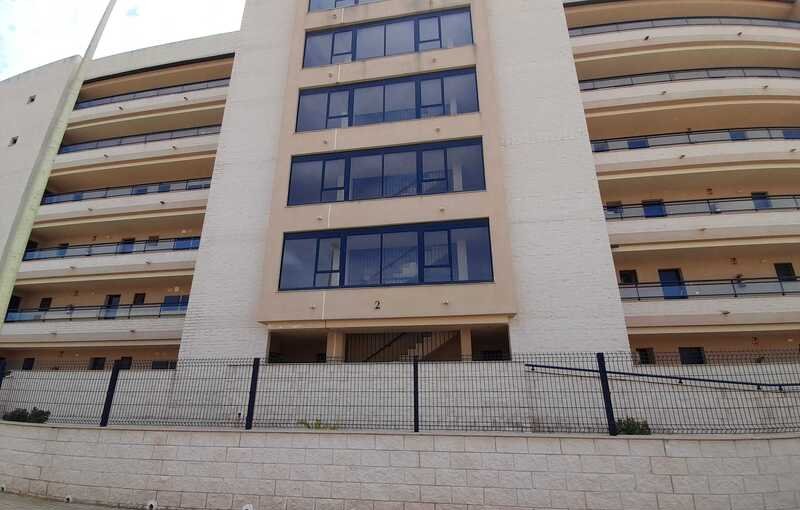 Se oferta garaje por 5.700 de 27m en planta -1 en calle cl garbi en Torreblanca