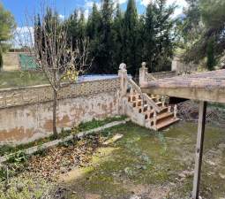 Chalet en venta en Requena, Valencia