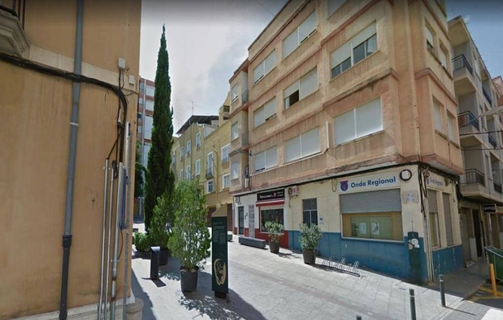 Piso en venta  en Calle Espaa Yecla Murcia