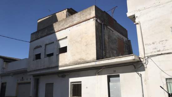 Unifamiliar Aislada en venta  en Calle Ausias March D Carlet Valencia