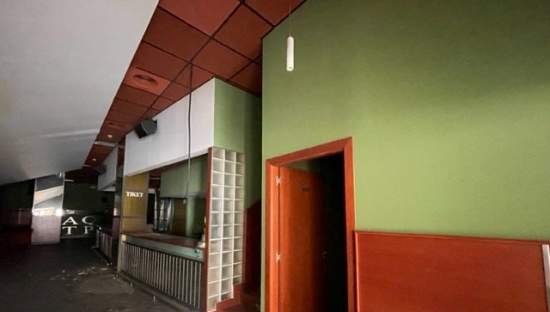Compra local comercial en cpadre melia Vall dUixó la por 129.000 de 249m en perfectas condiciones