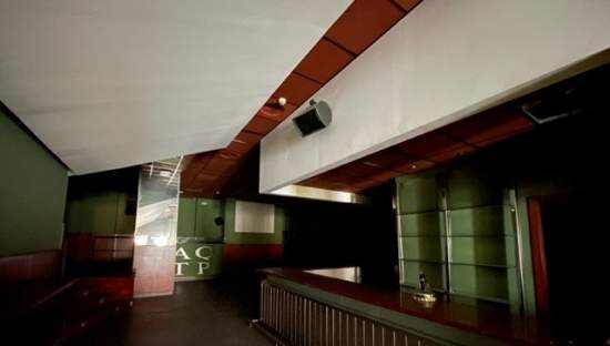 Compra local comercial en cpadre melia Vall dUixó la por 129.000 de 249m en perfectas condiciones