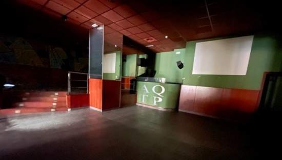 Compra local comercial en cpadre melia Vall dUixó la por 129.000 de 249m en perfectas condiciones