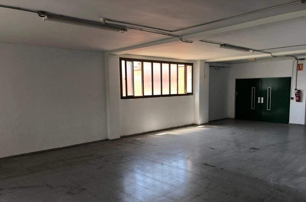 Oficina en venta  en Calle Rafael Laliga Perez Alcoy Alicante
