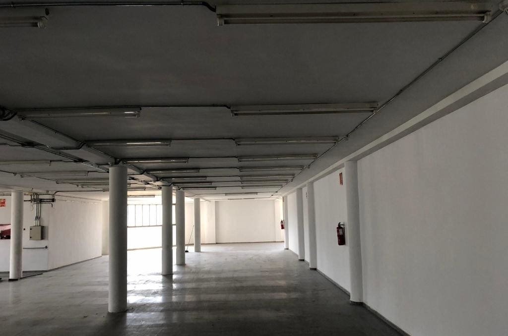Oficina en venta  en Calle Rafael Laliga Perez Alcoy Alicante