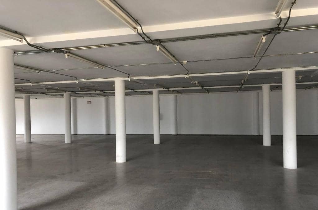 Oficina en venta  en Calle Rafael Laliga Perez Alcoy Alicante