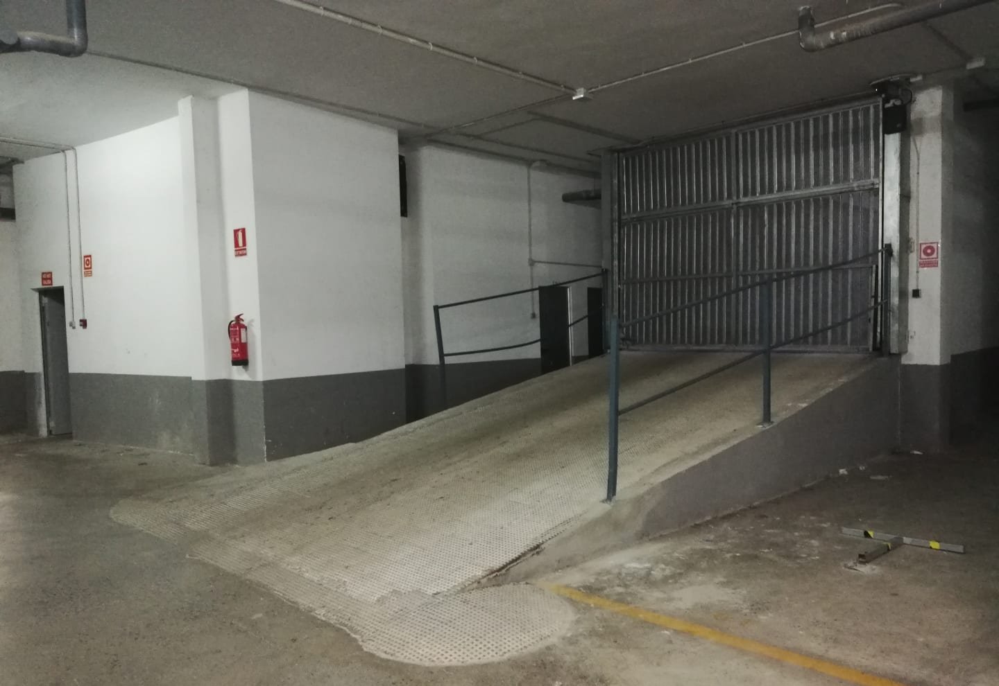 Garaje en venta  en Calle Mar Mediterranea Quartell Valencia