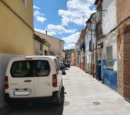 Unifamiliar Adosada en venta  en Calle Nueva Onil Alicante