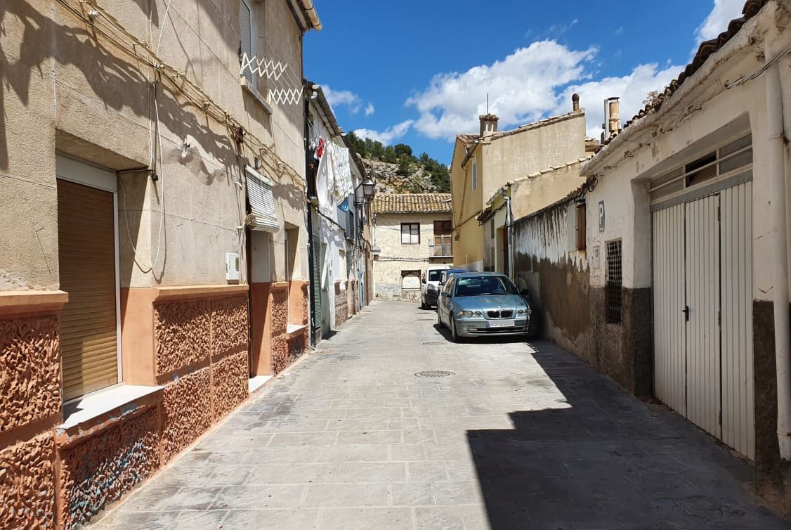 Unifamiliar Adosada en venta  en Calle Nueva Onil Alicante