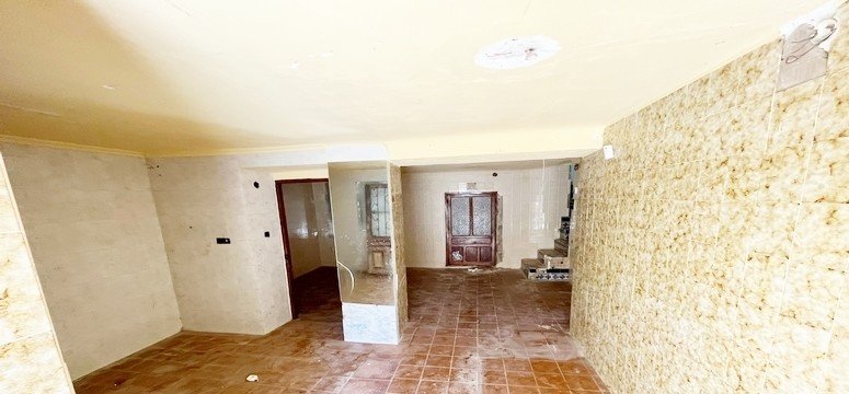 Unifamiliar Adosada en venta  en Calle Nueva Onil Alicante