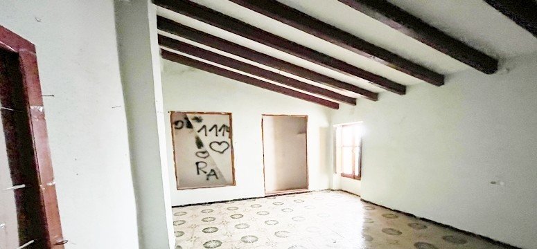 Unifamiliar Adosada en venta  en Calle Nueva Onil Alicante