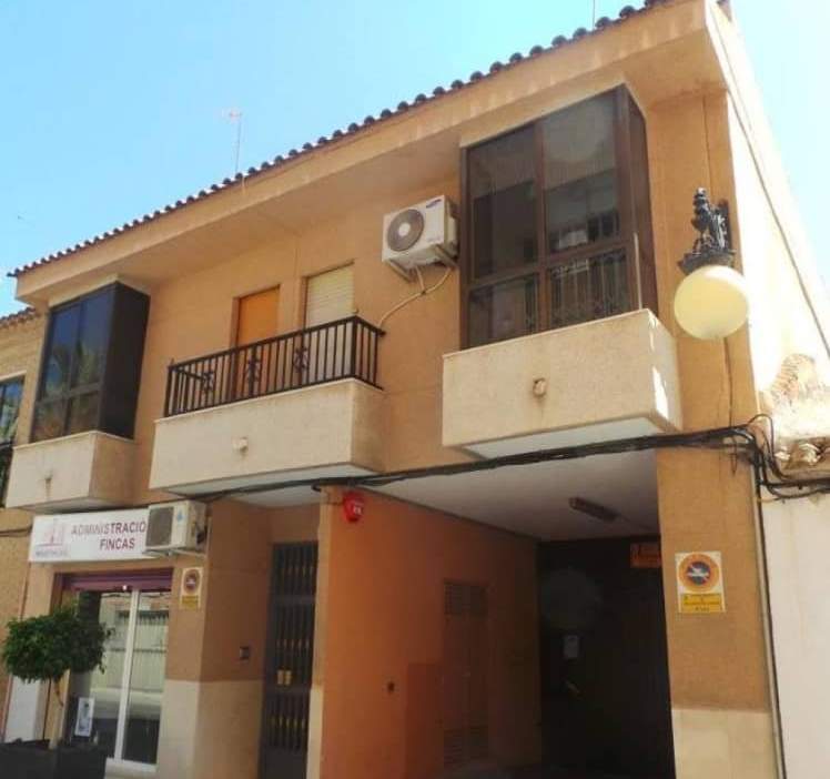Garaje en venta  en Calle Pi Y Margall San Vicente Del Raspeig Alicante