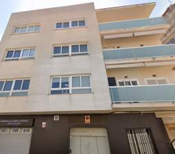 Piso con garaje en Av Poble Nou, Alginet Valencia