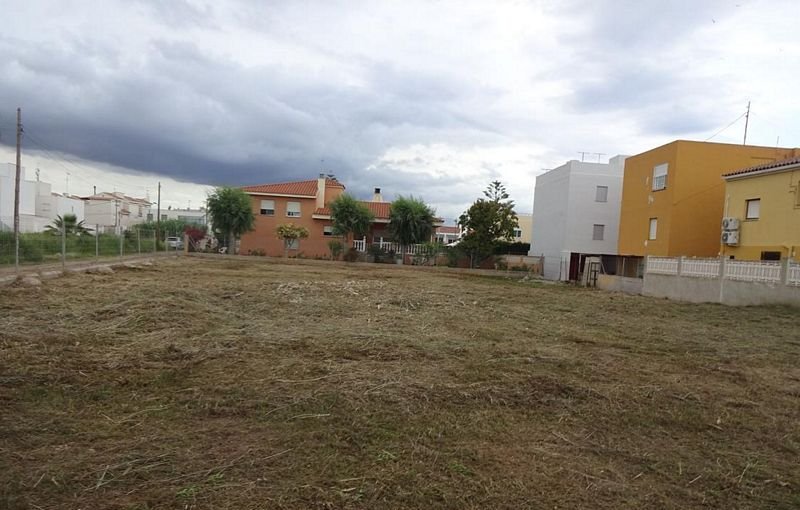 Terreno en venta en Almazora, Castellón