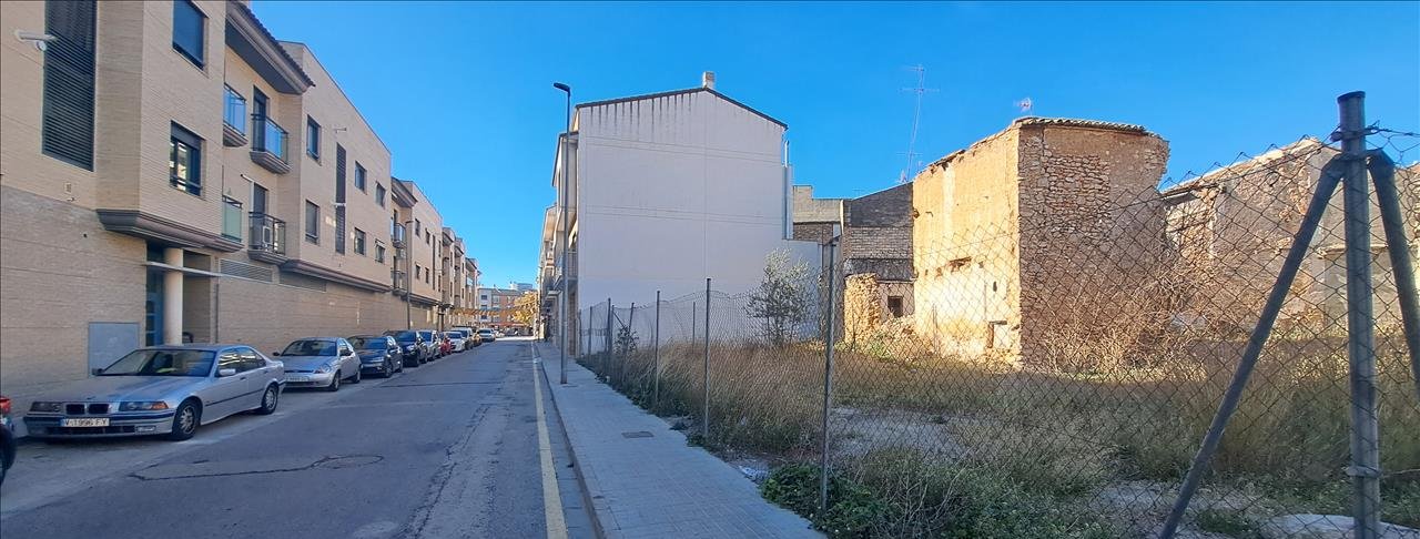 Terreno Urbano en venta en Cheste, Valencia