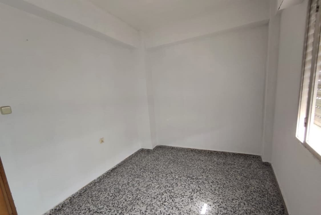 Piso en venta  en Calle Francisco Azorin Yecla Murcia