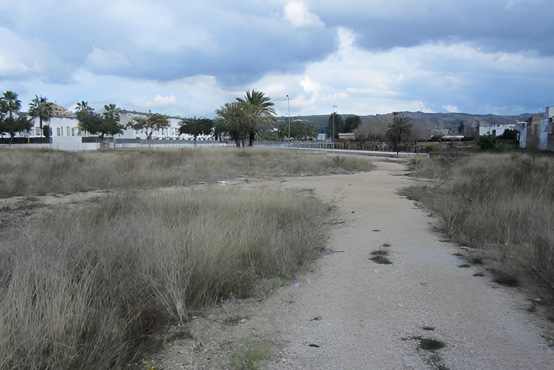 Urbano Solar en venta  en Partida Sector Parque De Carcaixent Carcaixent Valencia