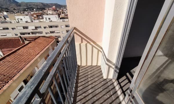 Piso en venta  en Calle Ferrer Y Guardia, Elda, Alicante