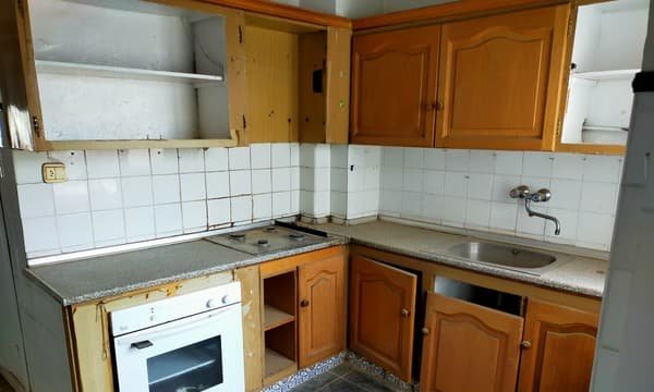 Piso en venta  en Calle Ferrer Y Guardia, Elda, Alicante