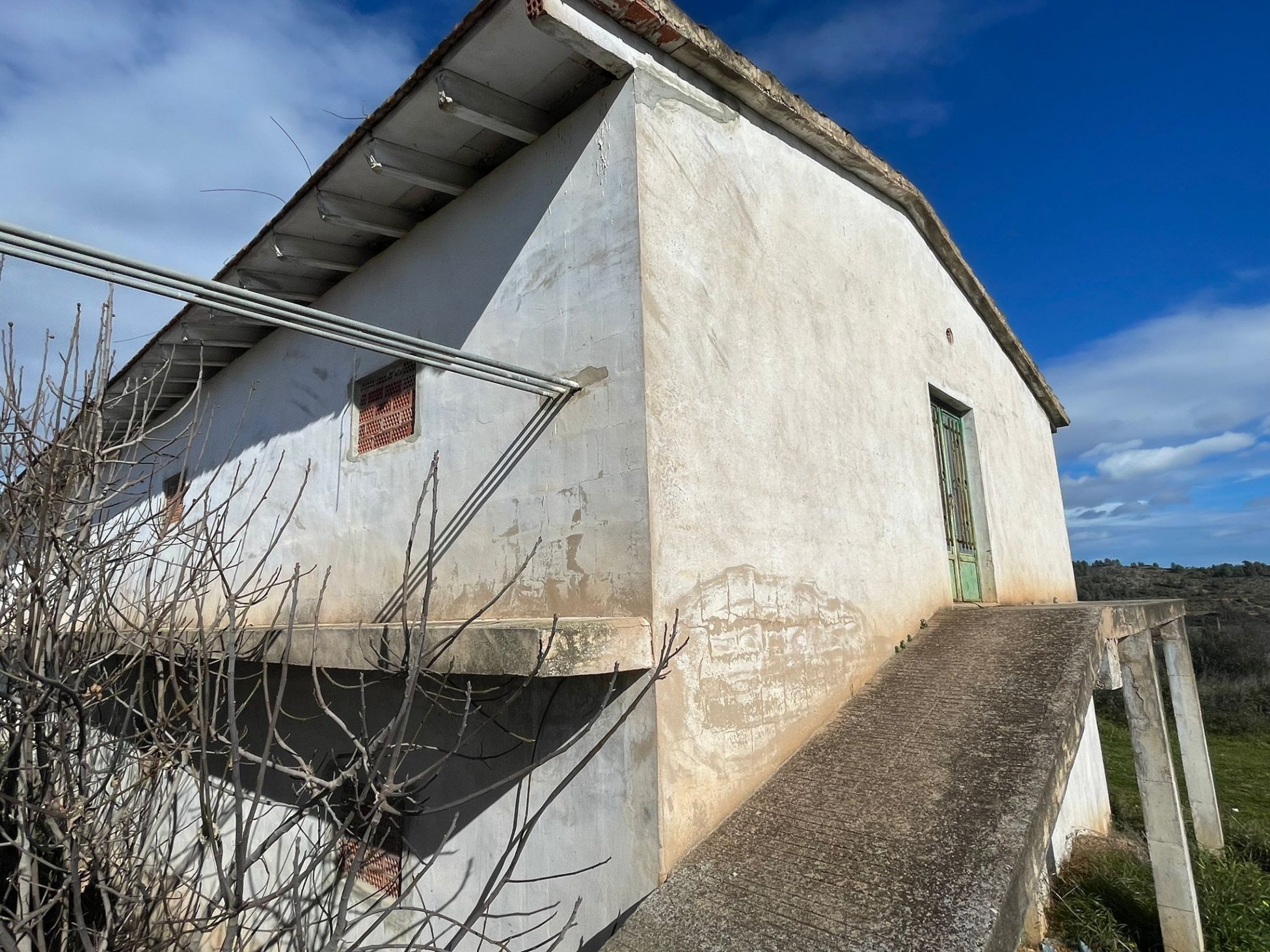 Naves Industriales en venta en Chella, Valencia