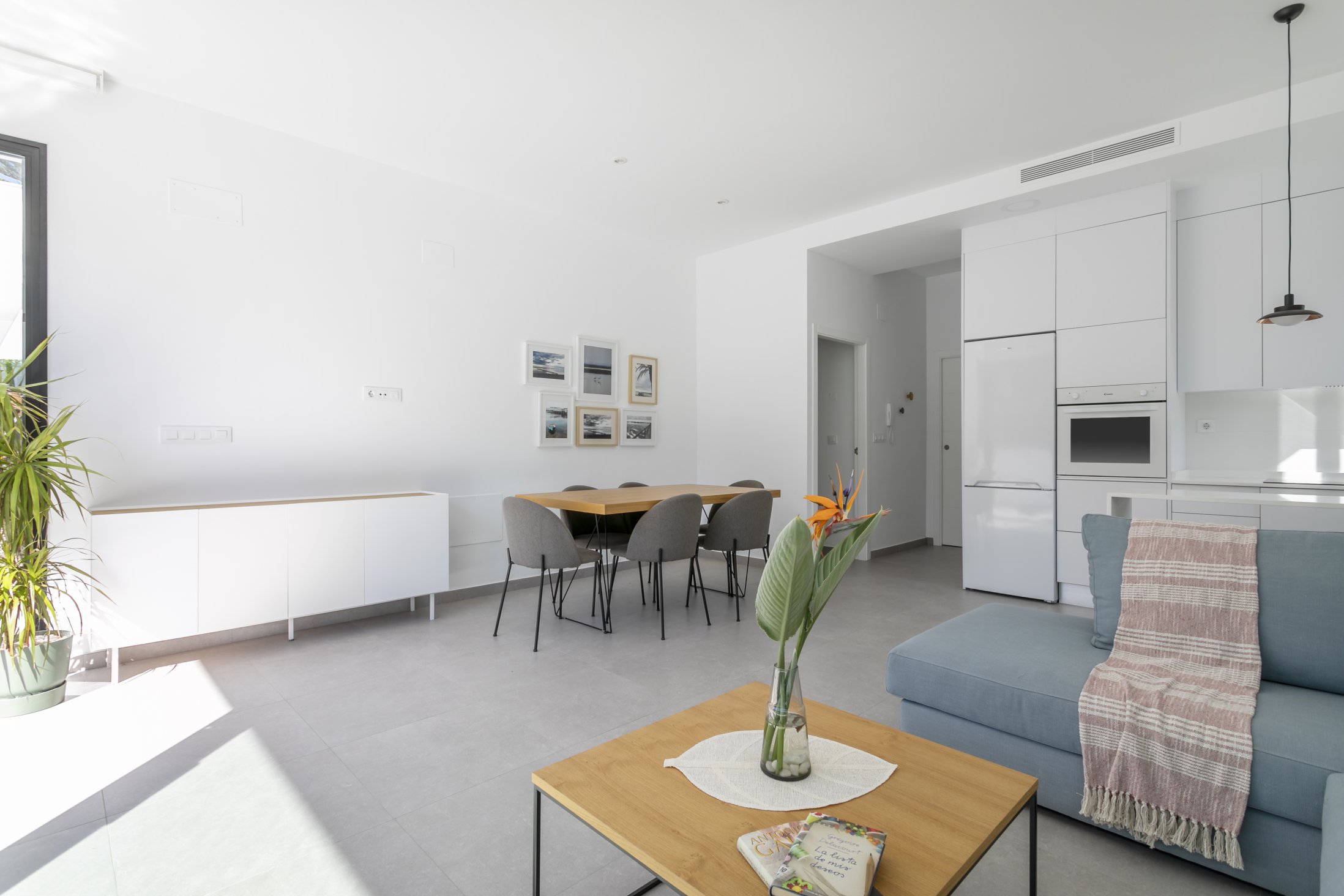 Chalet en venta en Pinar De Campoverde, Alicante