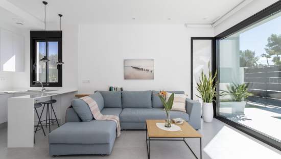 Chalet en venta en Pinar De Campoverde, Alicante