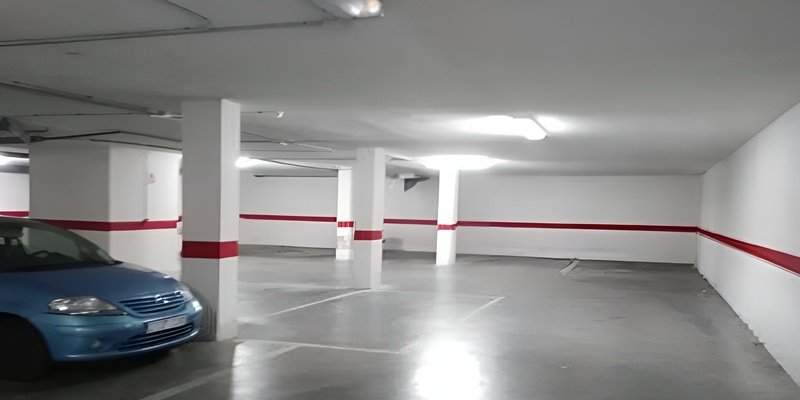 Garaje en venta en Alcira, Valencia