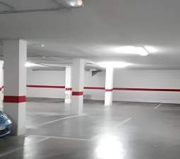 Garaje en venta en Alcira, Valencia