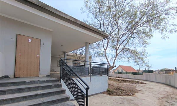 Chalet independiente en C Cardenal Benlloch - Montroy - Valencia