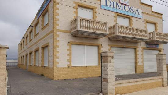Nave En Varias Plantas en alquiler en Polgono Proyecto 2 12 Utiel Valencia
