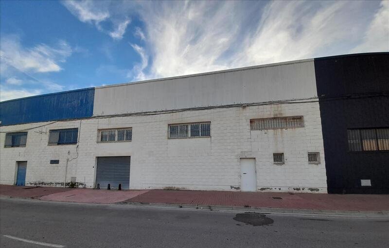 Naves Industriales en venta en Castellón De La Plana, Castellón