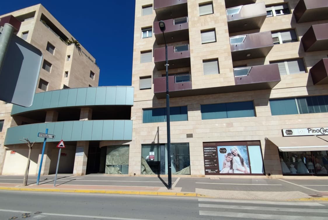 Local en venta en Avenida Estación, Bj, 30700, Torre Pacheco Murcia