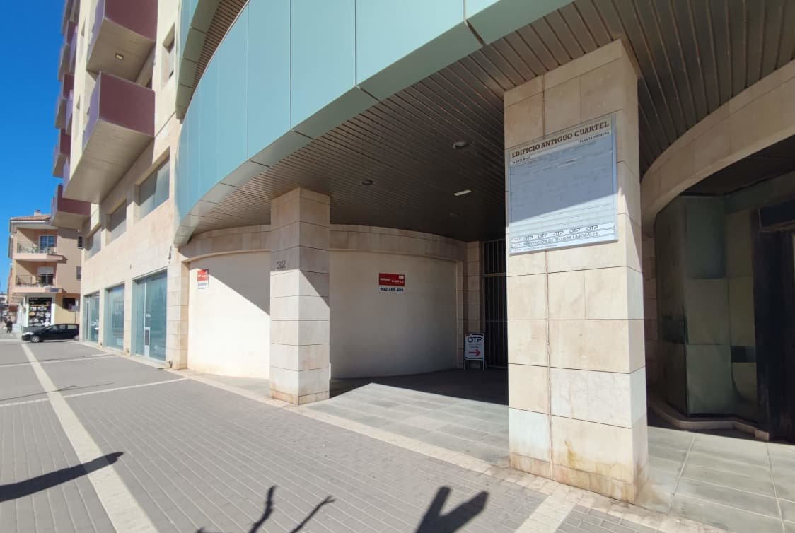 Local en venta en Avenida Estación, Bj, 30700, Torre Pacheco Murcia