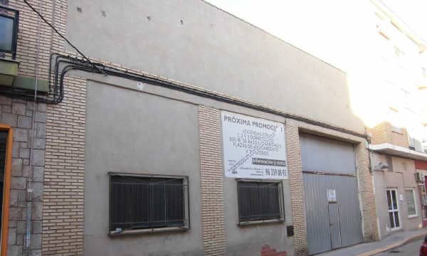Solar en venta en Calle Mar Tavernes Blanques Valencia