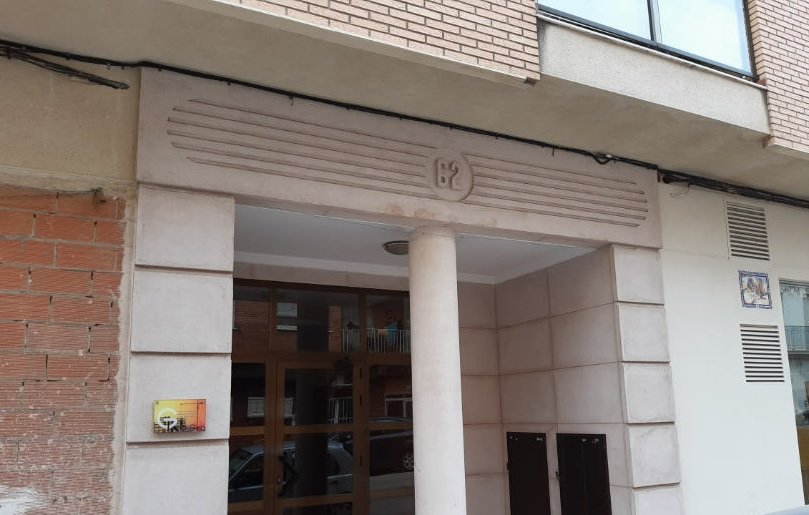 Piso y garaje en Guadassuar Valencia