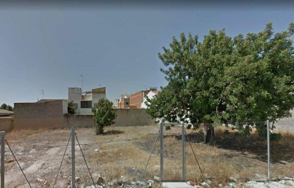 Urbano Solar en venta  en Calle Regne De Valencia Benisan Valencia