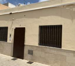 Chalet en Almazora, Castellón