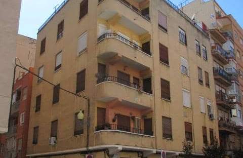 Piso en venta  en Calle Escultor Navarro Santafe Villena Alicante