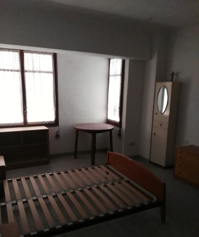Piso en venta  en Calle Escultor Navarro Santafe Villena Alicante